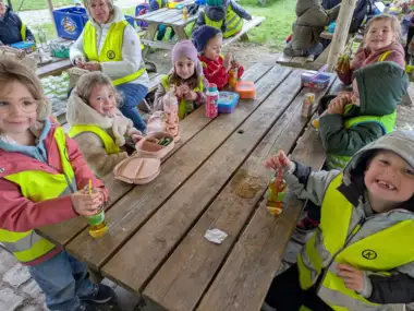 482806991_10162328265879477_766507663033194620_n -  - Naar de kinderboerderij