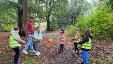 462943406_2571574116361859_7630878663250347941_n -  - Park- en bosspelen - 3de leerjaar