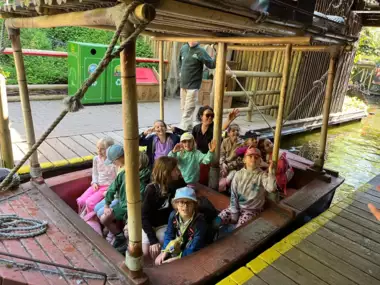 496801168_1487213688913761_394557399738712180_n -  - Een onvergetelijke schoolreis naar Bellewaerde!