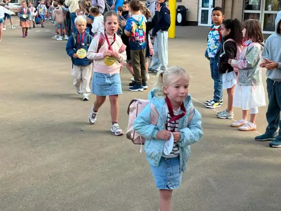 791684071_1881230909512035_8926231570432157967_n -  - 1ste schooldag