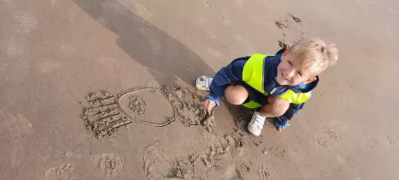 459158406_3551504744995995_7697649844978832652_n -  - Zintuigen en zand: een dag vol ontdekkingen aan zee