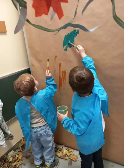 565722273_3018833104955815_8523365951148983566_n -  - Klaspop Jules gaat naar het bos