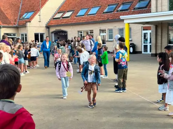 791540039_1881229489512177_4767327519943944167_n -  - 1ste schooldag