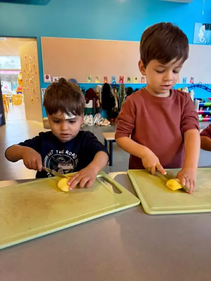 462777729_8687925451325520_8408841757763937632_n -  - Zelf lekkere appelmoes maken