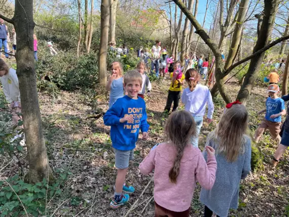 488647983_1460219001613230_3755423387389118599_n -  - Paaseierenraap op onze school: een feestelijke traditie!