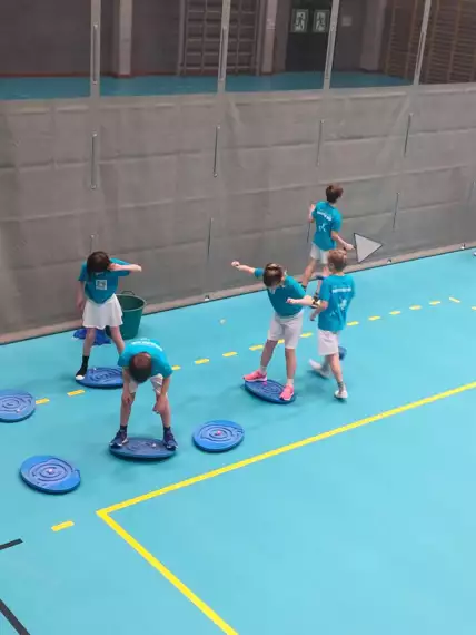 481331955_10162490839892866_3312345187168626701_n -  - Alles met de bal