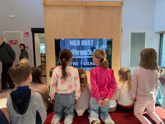 465555992_2288441201489995_6948534419623420534_n -  - 1ste leerjaar naar het visserijmuseum