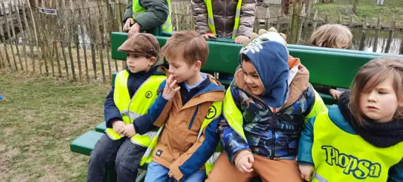 476985984_3758821967597604_60987794559413222_n -  - Naar de kinderboerderij