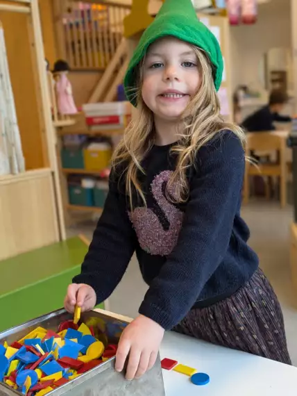 464289855_10161682081909477_9029235982915145636_n -  - Kabouters in de kleuterklas