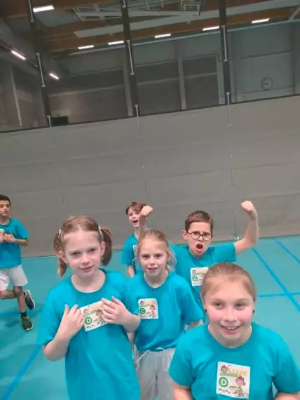 482269405_10162490829157866_8121296181595612953_n -  - Alles met de bal