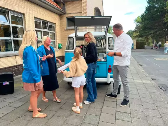 789506067_1881229182845541_5058621663312893950_n -  - 1ste schooldag