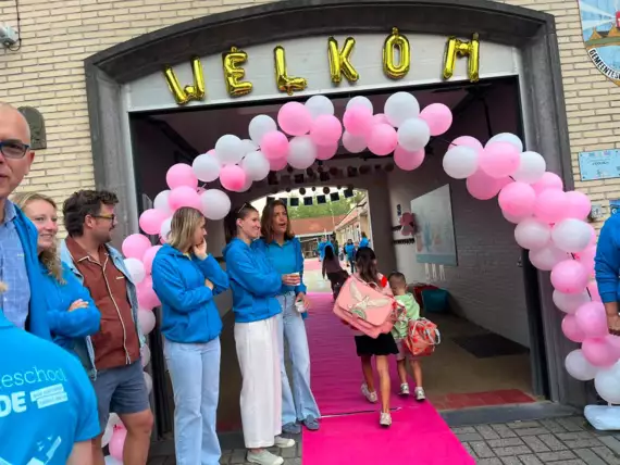 789564159_1881230956178697_6957133004592303268_n -  - 1ste schooldag