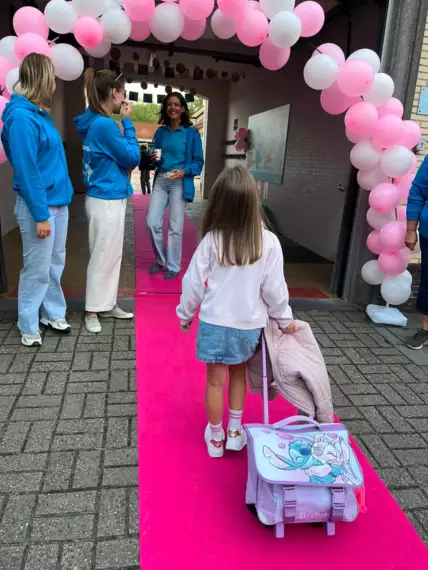 792717155_1881230559512070_2741792517977476531_n -  - 1ste schooldag