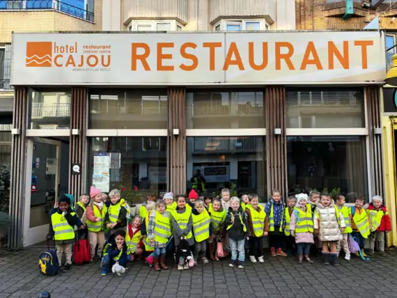 466090946_10235154765357056_1651130318661209340_n -  - Op restaurantbezoek