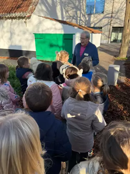 466042843_2288440468156735_8356743652616478306_n -  - 1ste leerjaar naar het visserijmuseum