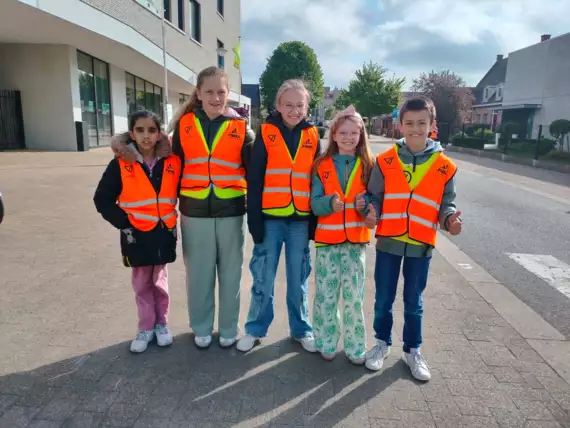 496118257_10162759571102866_8008151150155789637_n -  - Het Grote Voetgangersexamen