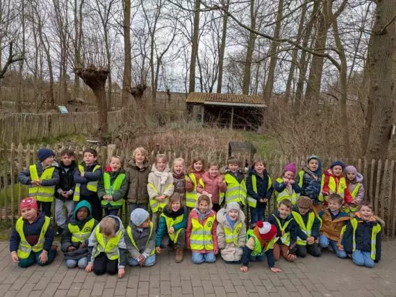 483564499_10162328227654477_1244142164360066193_n -  - Naar de kinderboerderij