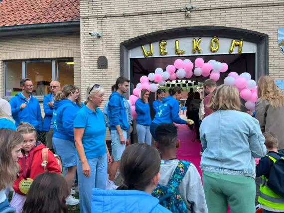 791014428_1881230542845405_8825968180539504349_n -  - 1ste schooldag