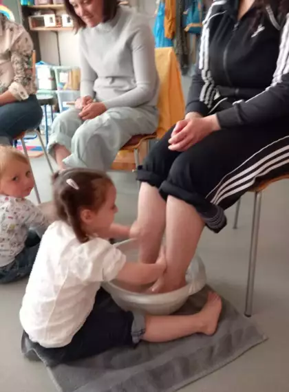 495305511_2851536925018768_1139717114908792512_n -  - Moederdag in de peuterklas