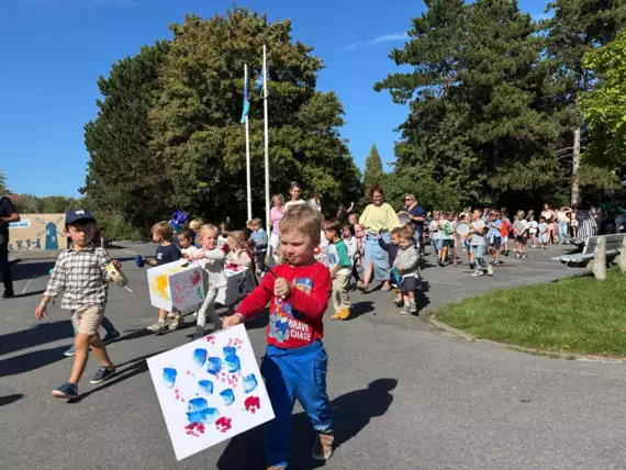 550600981_10239849728131527_2385589713343035345_n -  - Trommelen voor Vrede – Samen klinken we voor een betere wereld