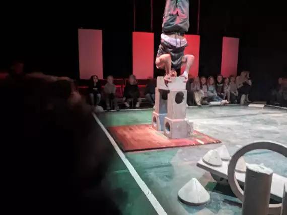Theatervoorstelling 'KORROL'-432175667_10161168289909477_7363169846177137838_n